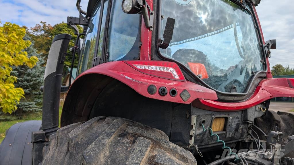 Valtra T 174 E Forsttraktoren