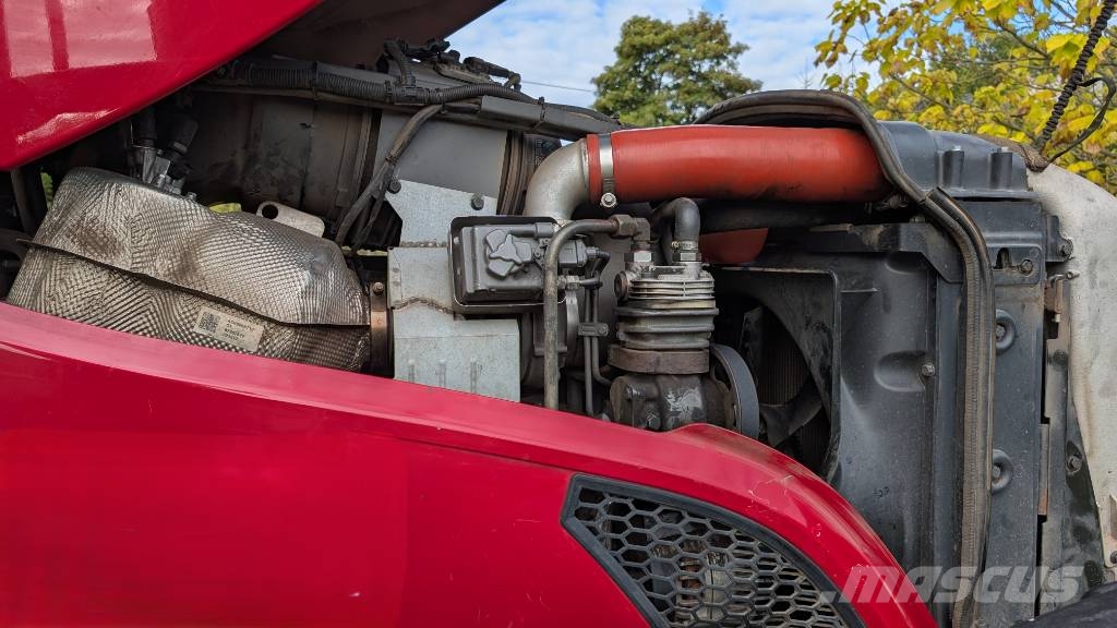 Valtra T 174 E Forsttraktoren