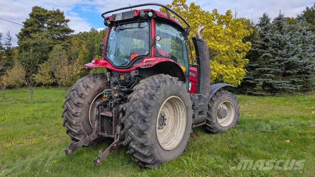 Valtra T 174 E Forsttraktoren