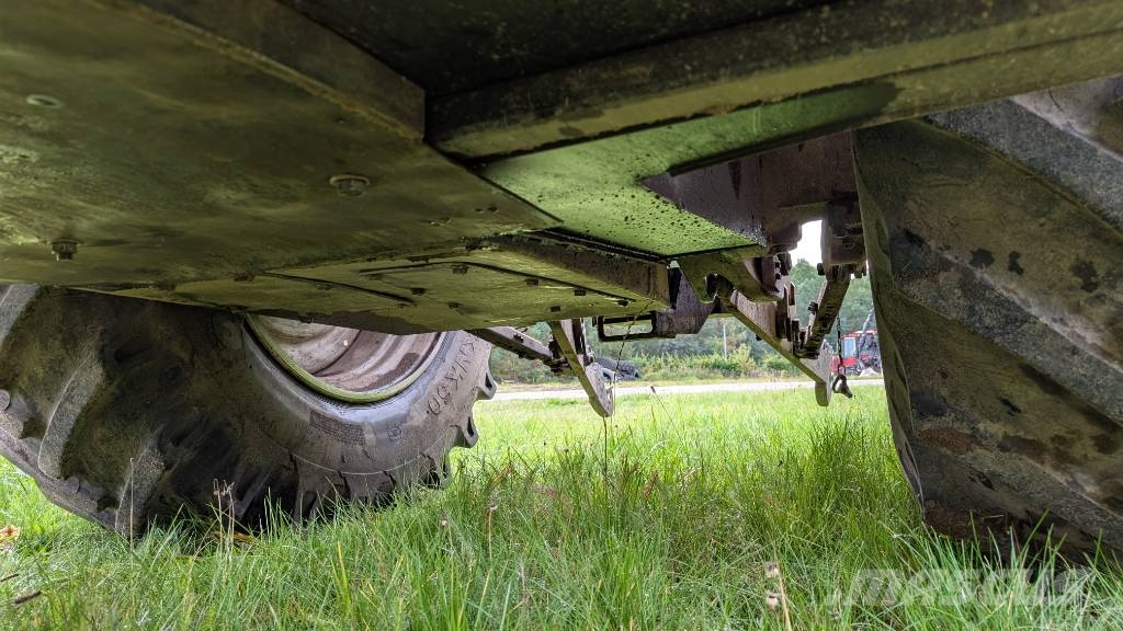 Valtra T 174 E Forsttraktoren