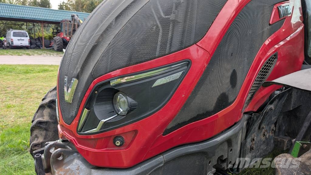 Valtra T 174 E Forsttraktoren
