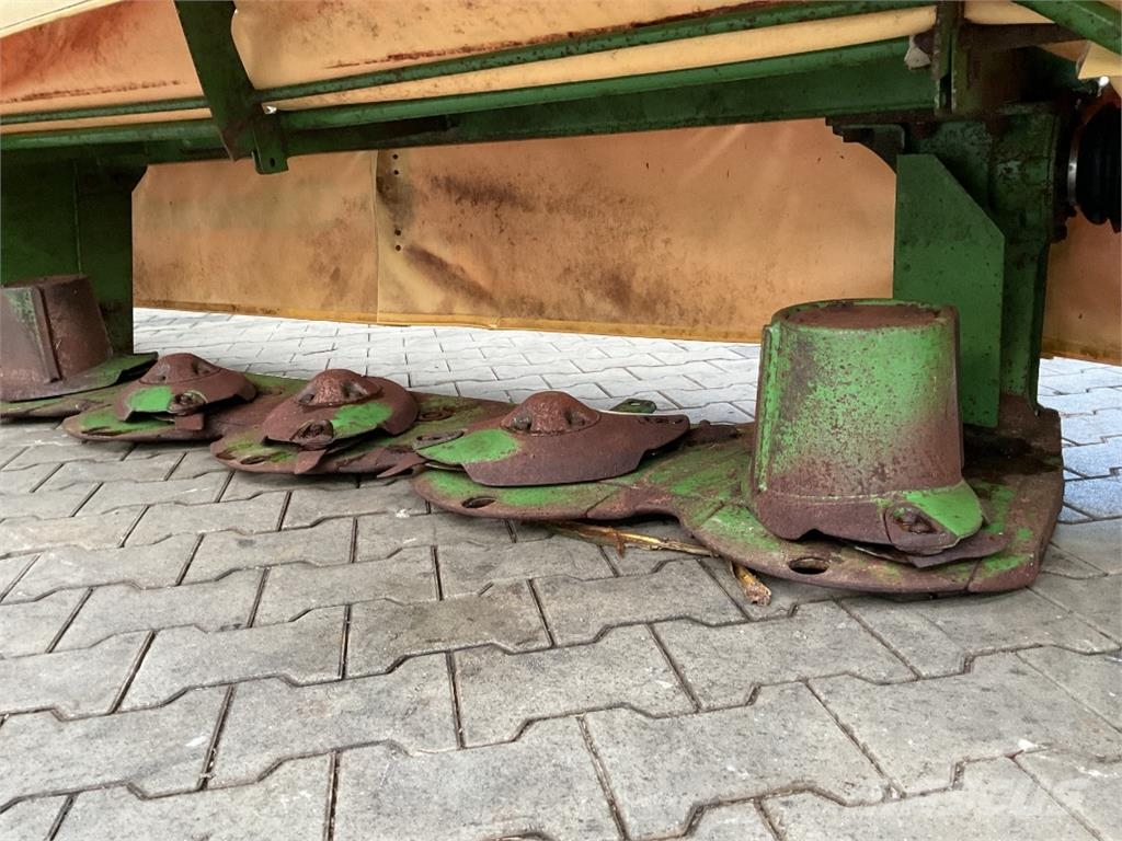 Krone EC 400 Pļaujmašīnas ar kondicionieri