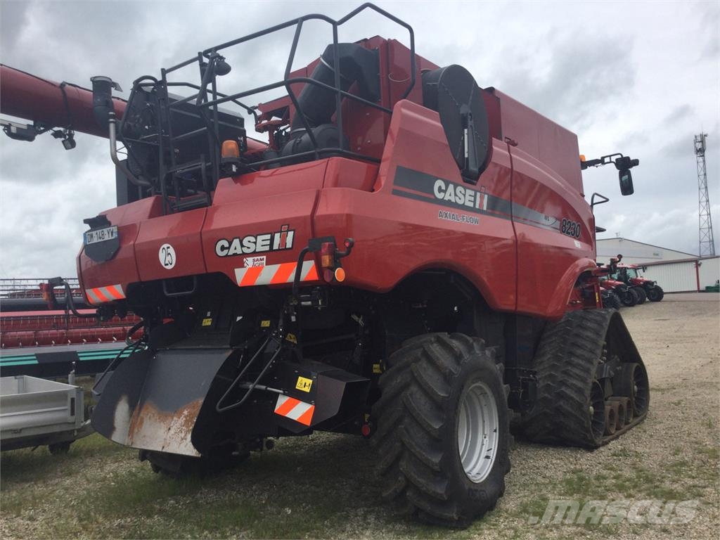 Case IH AXIAL-FLOW 8230 Комбайни