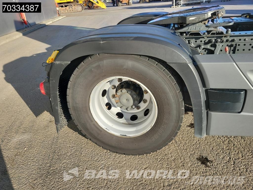 Mercedes-Benz Actros 1845 4X2 StreamSpace Retarder APK 02-2027 S Dragbilar