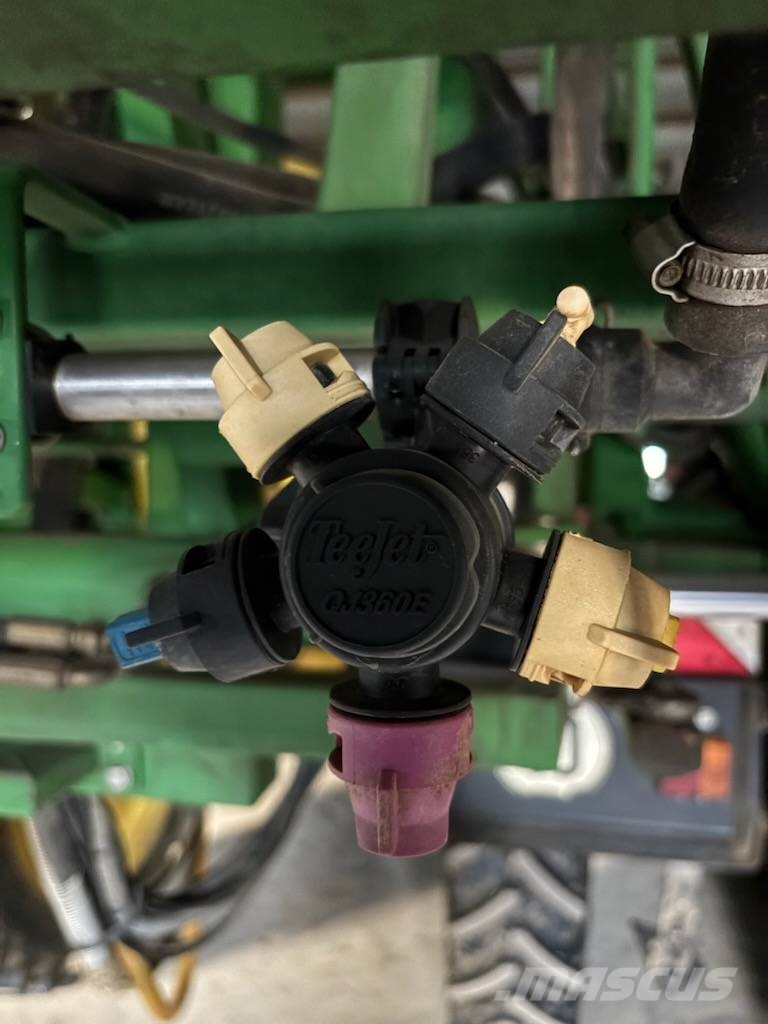 John Deere 832 Haagispritsid