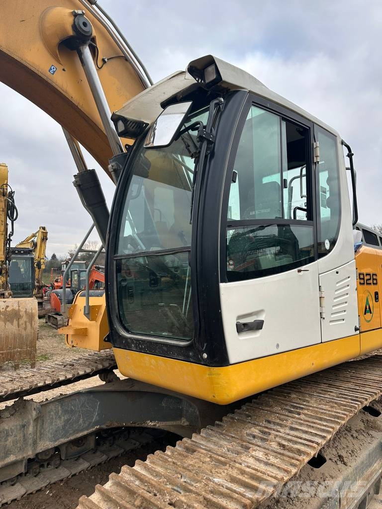 Liebherr R 926 LC Paletli ekskavatörler