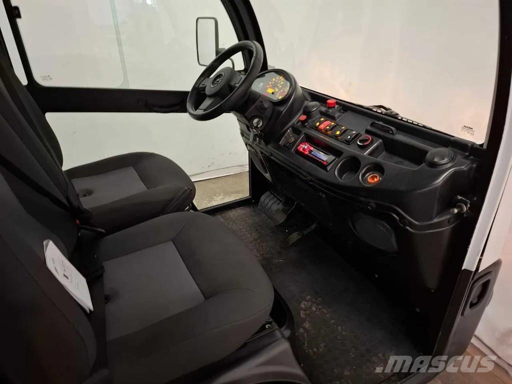 Mega M10 ECO Bedrijfswagen / NIEUWE APK ! / RK-437-P Carros