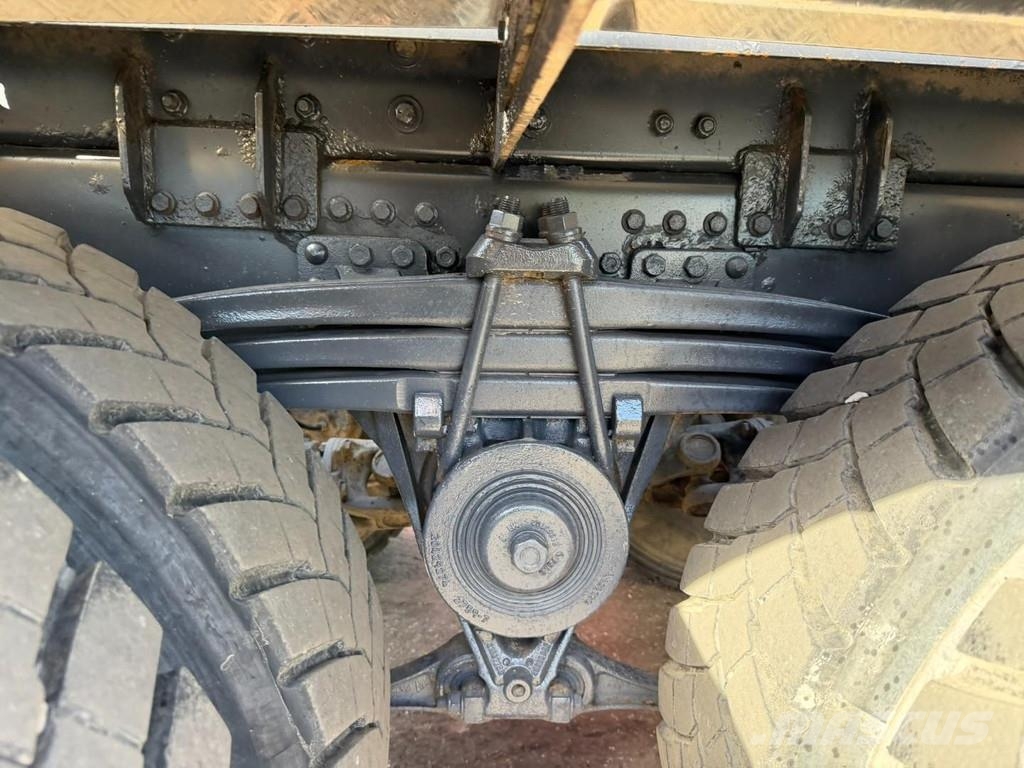 Volvo FM 420 6x4 AJK HOOKLIFT / HAAK 20T - 5760mm - WB 3 Vrachtwagen met containersysteem