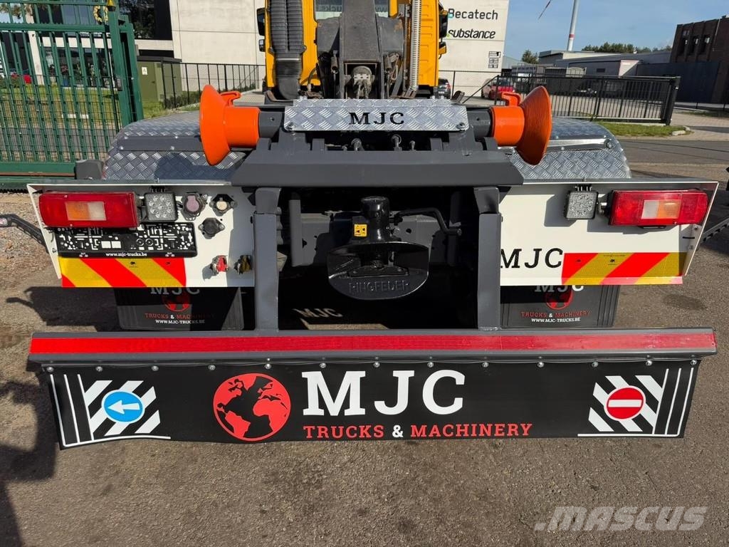 Volvo FM 420 6x4 AJK HOOKLIFT / HAAK 20T - 5760mm - WB 3 Abrollkipper