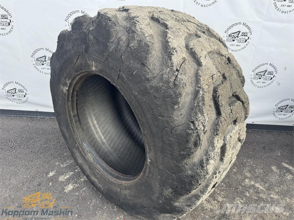 Nokian Fkf2 710/45x26,5 Used/Beg Banden, wielen en velgen
