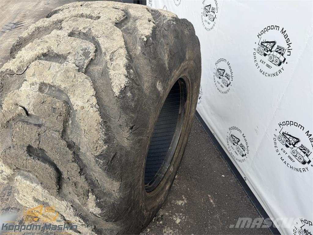 Nokian Fkf2 710/45x26,5 Used/Beg Banden, wielen en velgen
