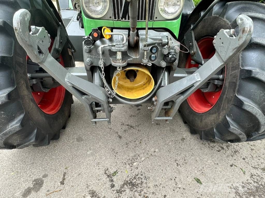 Fendt Favorit 711 Vario Tracteur