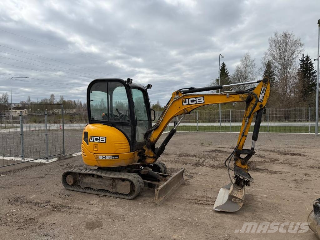 JCB 8025 ZTS Mini kotrók < 7t