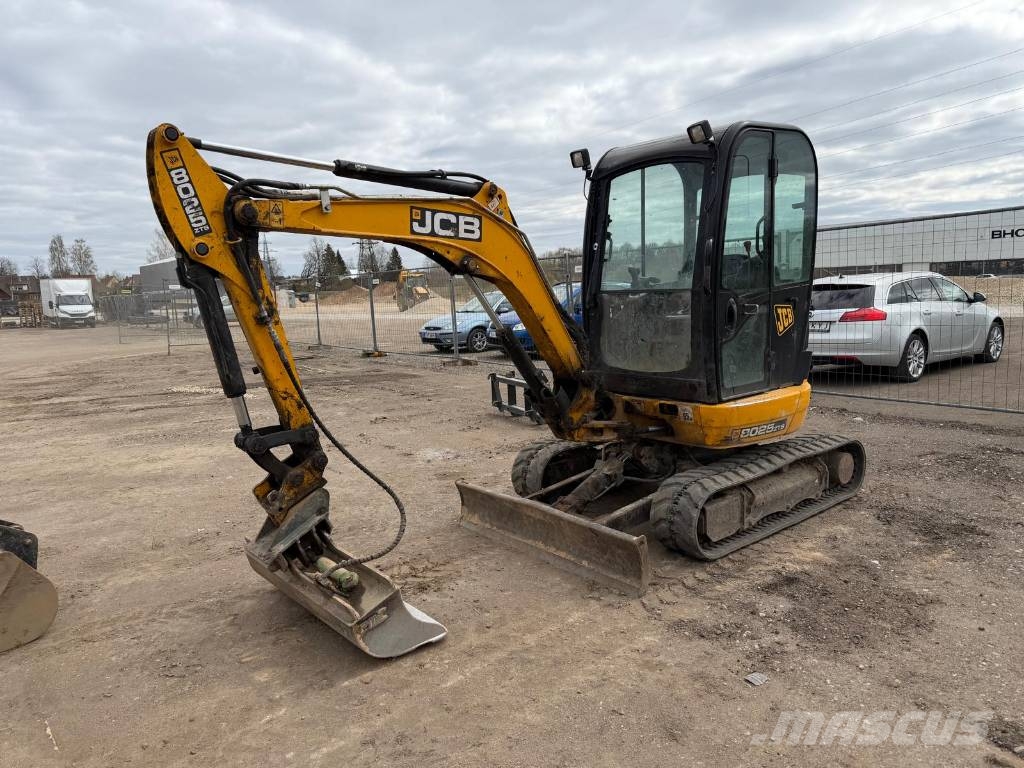 JCB 8025 ZTS Mini kotrók < 7t