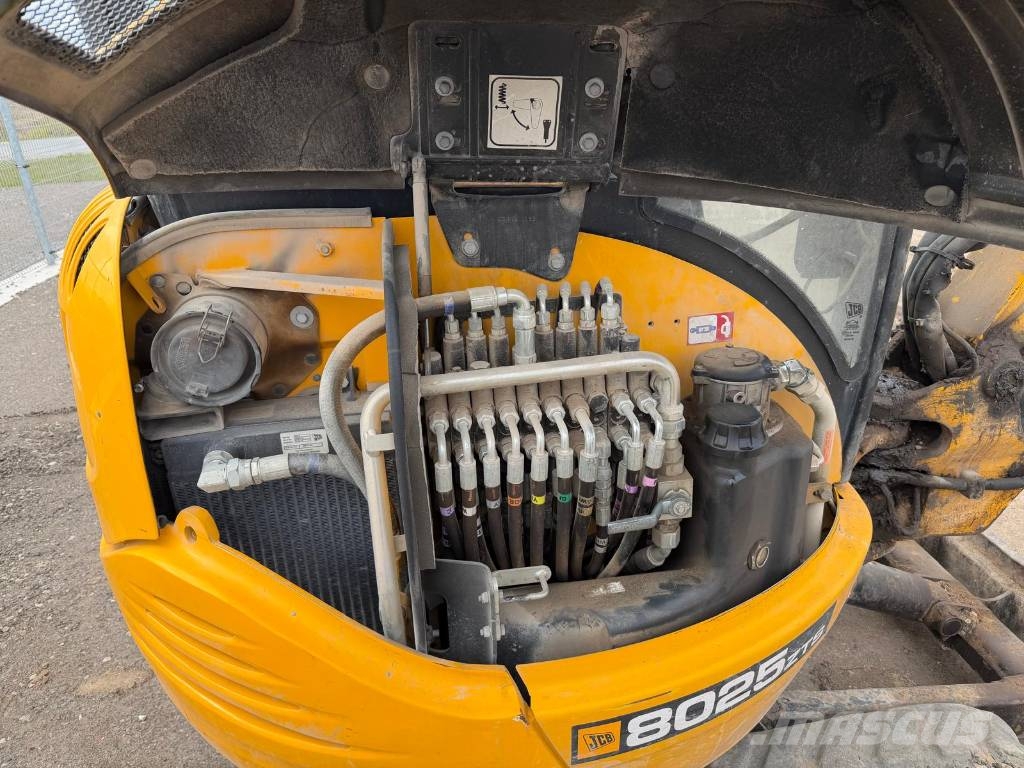 JCB 8025 ZTS Mini kotrók < 7t