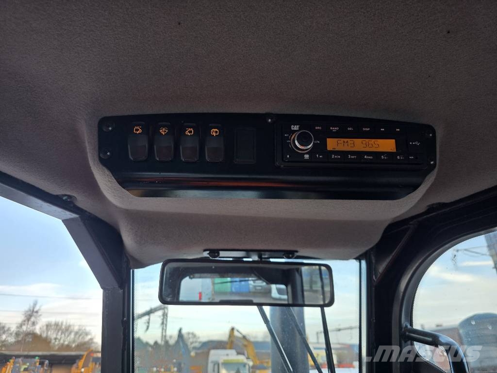 CAT D 3 LGP Bulldozer på larvebånd