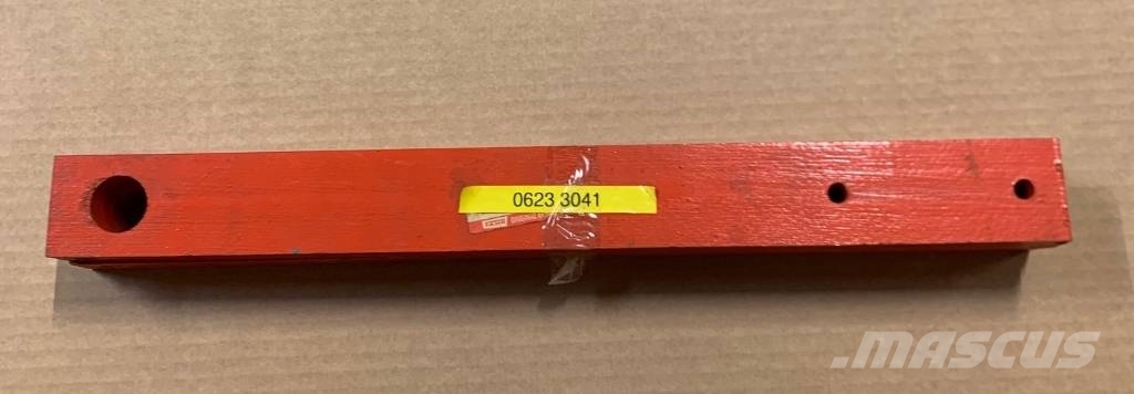 Deutz-Fahr Arm 06233041, 6233041, 0623 3041, 0623-3041 履带、链条和底盘
