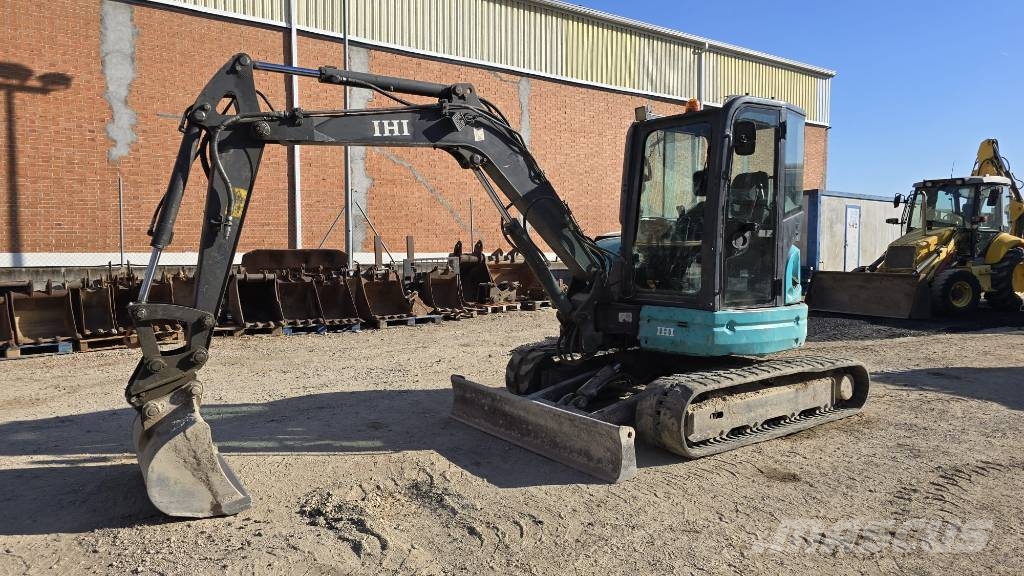IHI MINI EXCAVADORA CADENA IHI 45V4 حفارات صغيرة أقل من 7 طن (حفارات صغيرة)