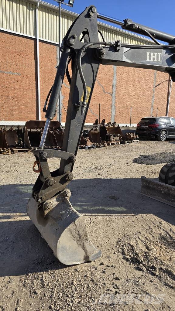 IHI MINI EXCAVADORA CADENA IHI 45V4 حفارات صغيرة أقل من 7 طن (حفارات صغيرة)