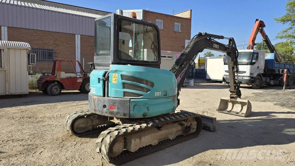 IHI MINI EXCAVADORA CADENA IHI 45V4 حفارات صغيرة أقل من 7 طن (حفارات صغيرة)