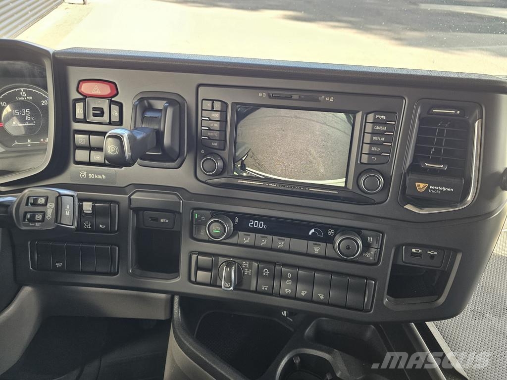 Scania G500 8x4/4 / HMF 50 tm + JIB + WINCH Smagās mašīnas ar celtni