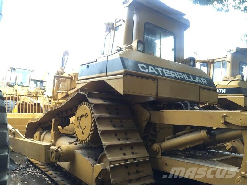 CAT D8R Crawler dozers