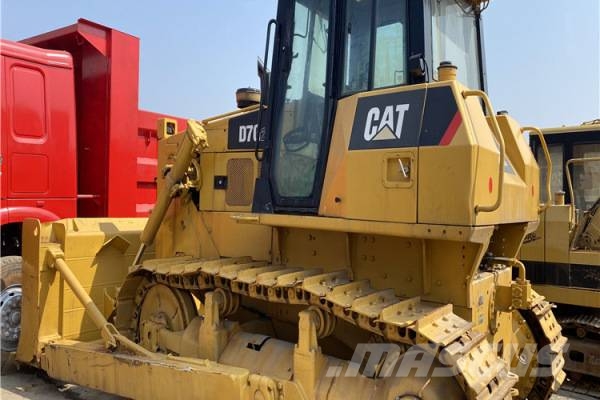 CAT D8R Crawler dozers