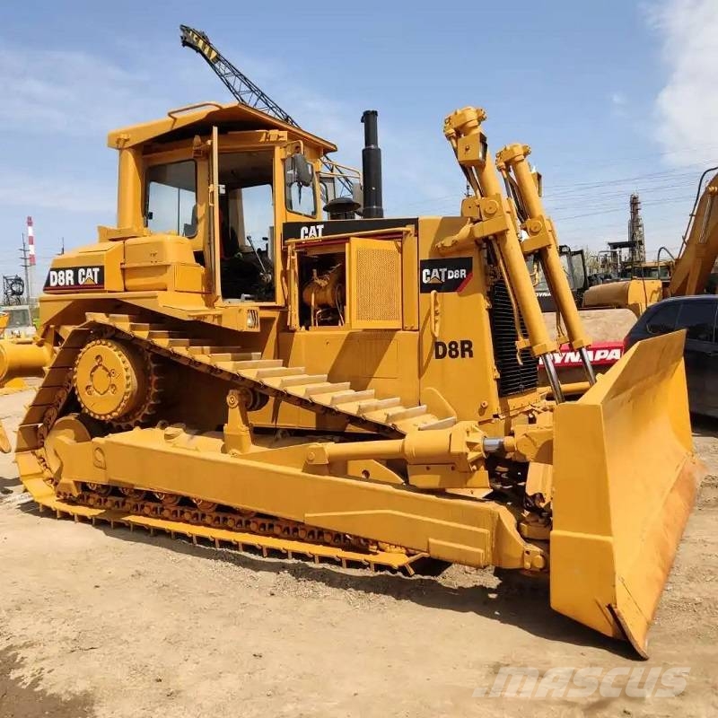 CAT D8R Crawler dozers