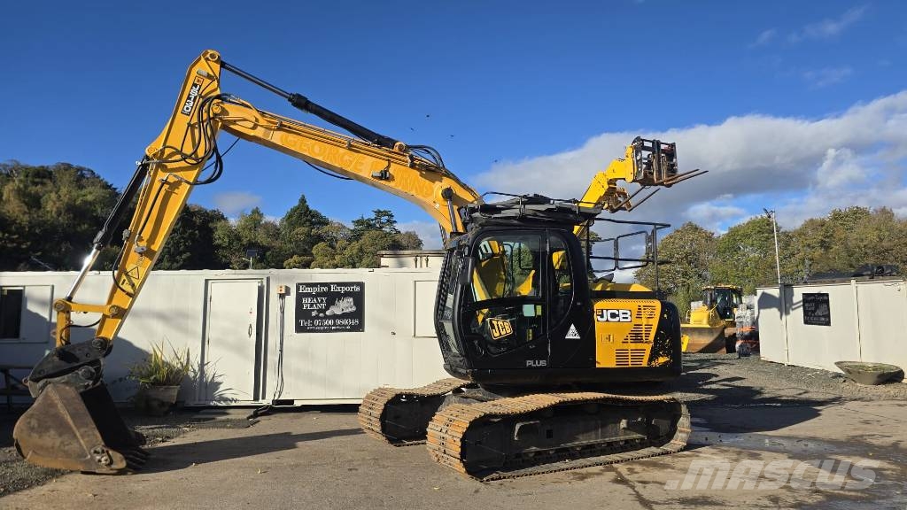 JCB JS 130 Crawler excavators