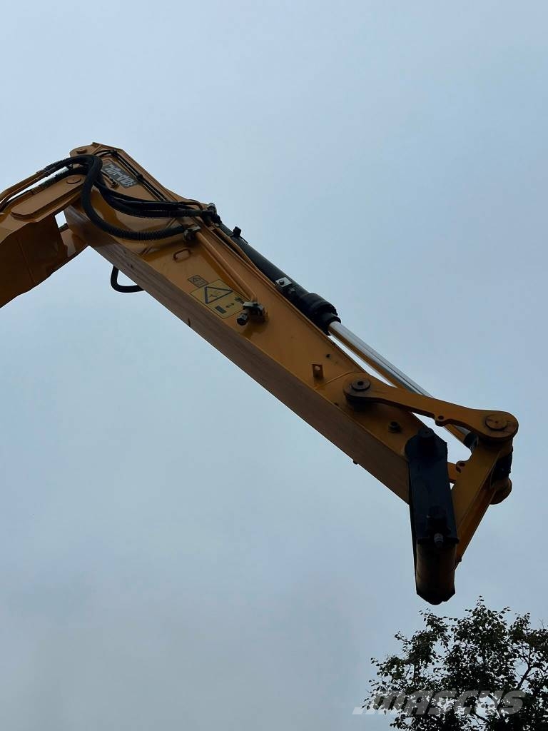 JCB JS 145W TAB Excavadoras de ruedas