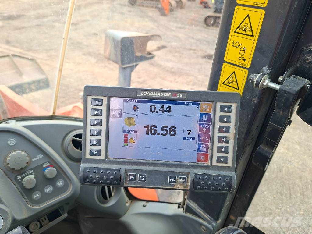 Hitachi ZW 220-6 Radlader