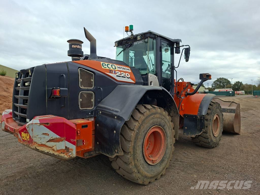 Hitachi ZW 220-6 Radlader