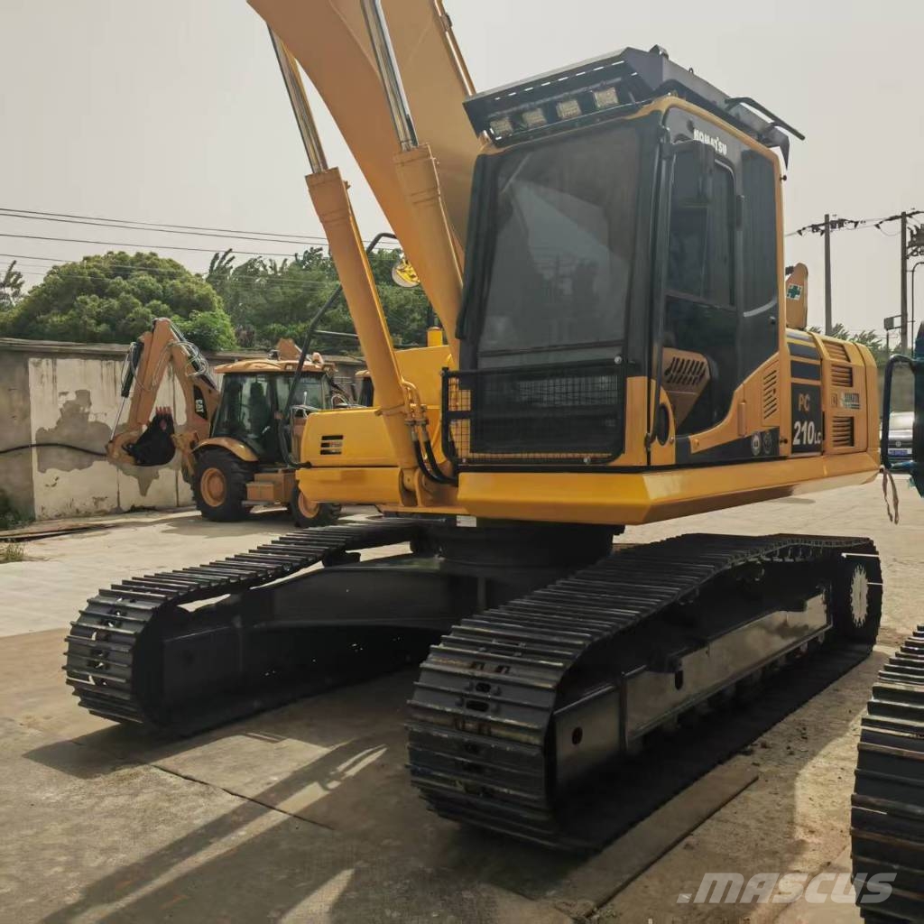 Komatsu PC 210 LC Гусеничні екскаватори
