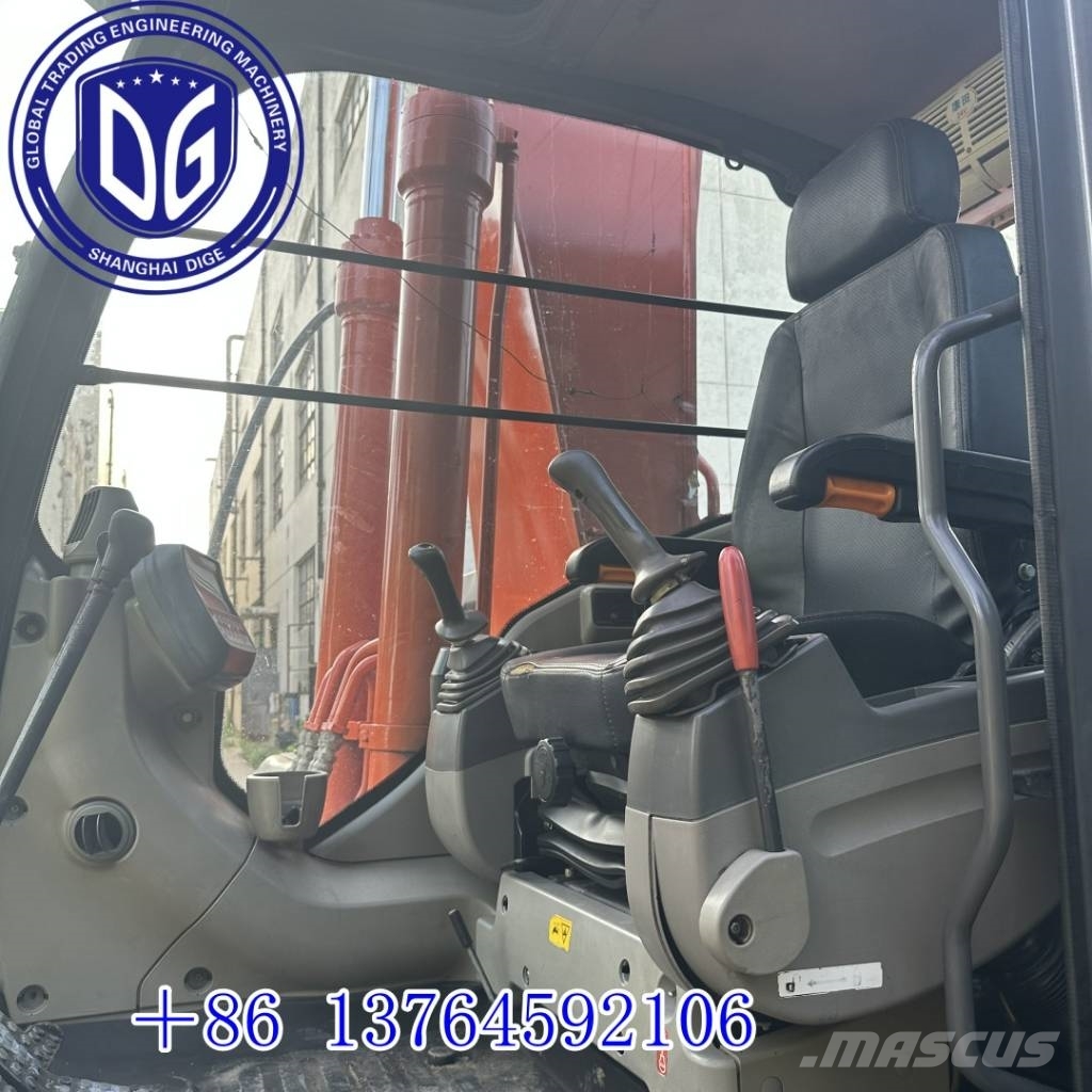 Hitachi 210LC 履帶式 挖土機/掘鑿機/挖掘機