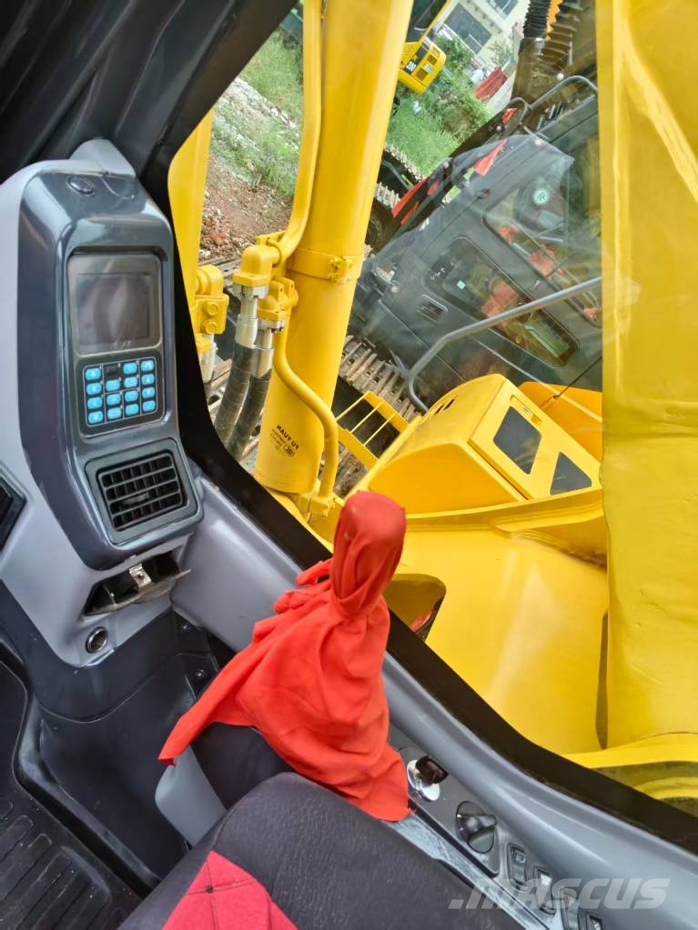 Komatsu PC350 Escavatori cingolati