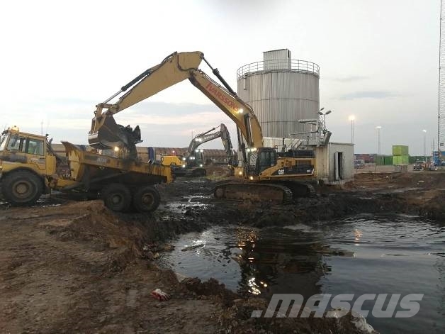 CAT 365C Excavadoras de largo alcance