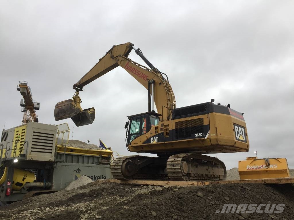 CAT 365C Excavadoras de largo alcance