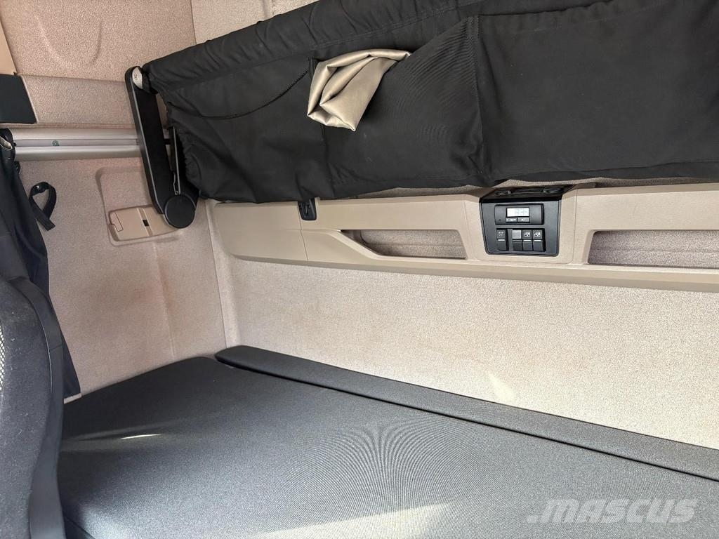 MAN TGX 18.470 +INTARDER+ EURO 6 وحدات الجر