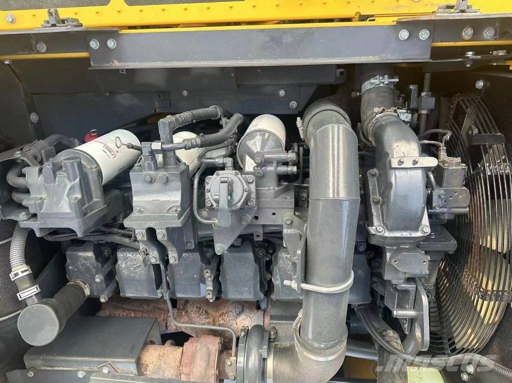 Komatsu PC450-8 Εκσκαφείς με ερπύστριες