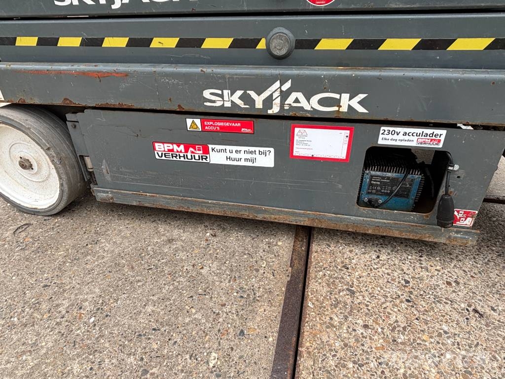 SkyJack SJ 4632 12m schaarlift Skyjack schaarhoogwerker Ножични работни платформи