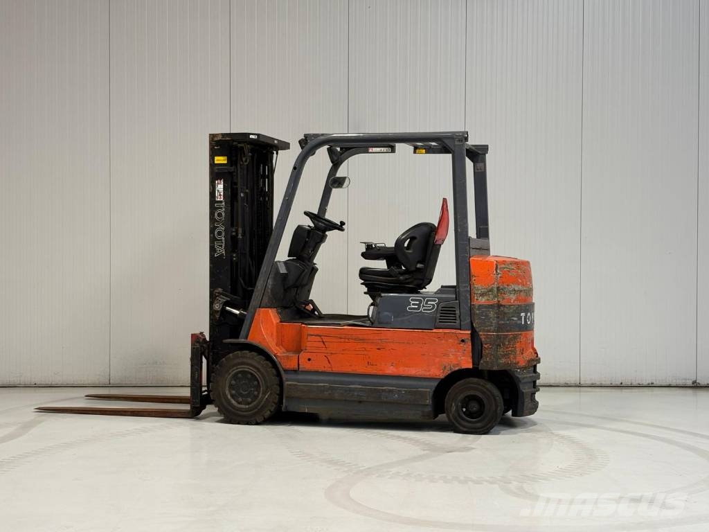Toyota 7FBMF35 Електрически вилични кари-повдигачи