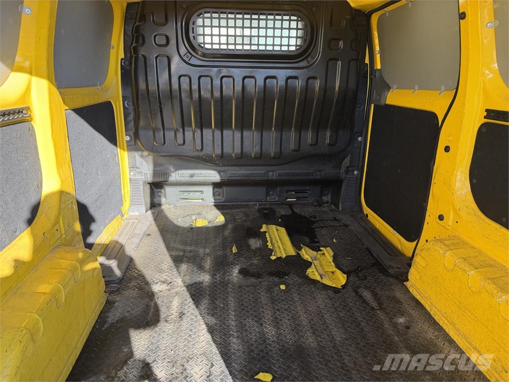 Nissan e-NV200 VIN 604 Samochody osobowe