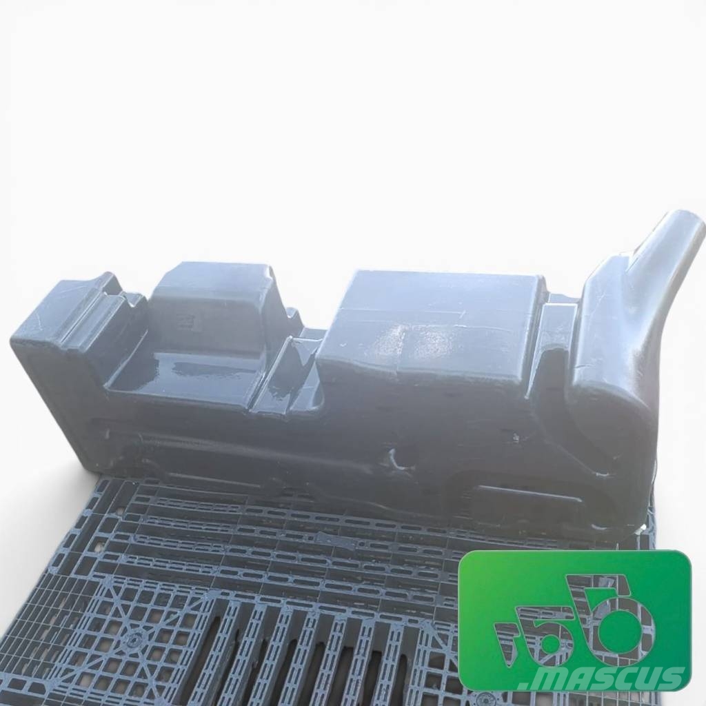 Massey Ferguson 9407 Fuel tank 7167549 Tank 3970282M1 Alusta ja jousitus