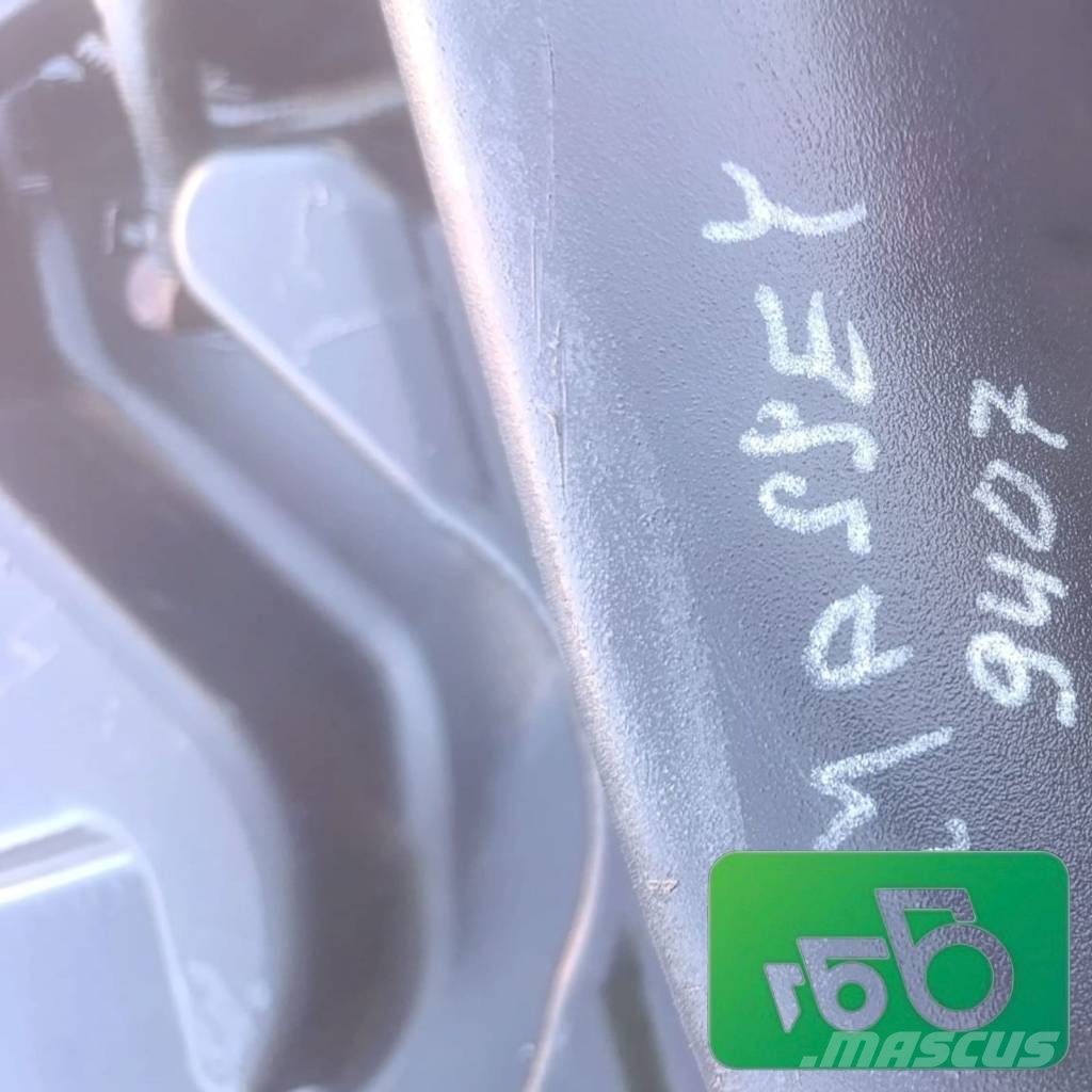 Massey Ferguson 9407 Fuel tank 7167549 Tank 3970282M1 Alusta ja jousitus