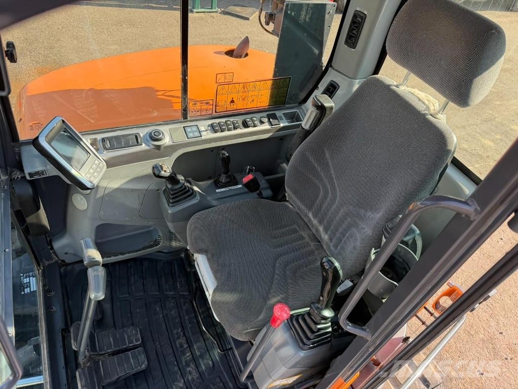 Doosan DX 62 R-3 6.2T - *FULL HYDR - *CENTRAL GREASING* - Minigraafmachines < 7t