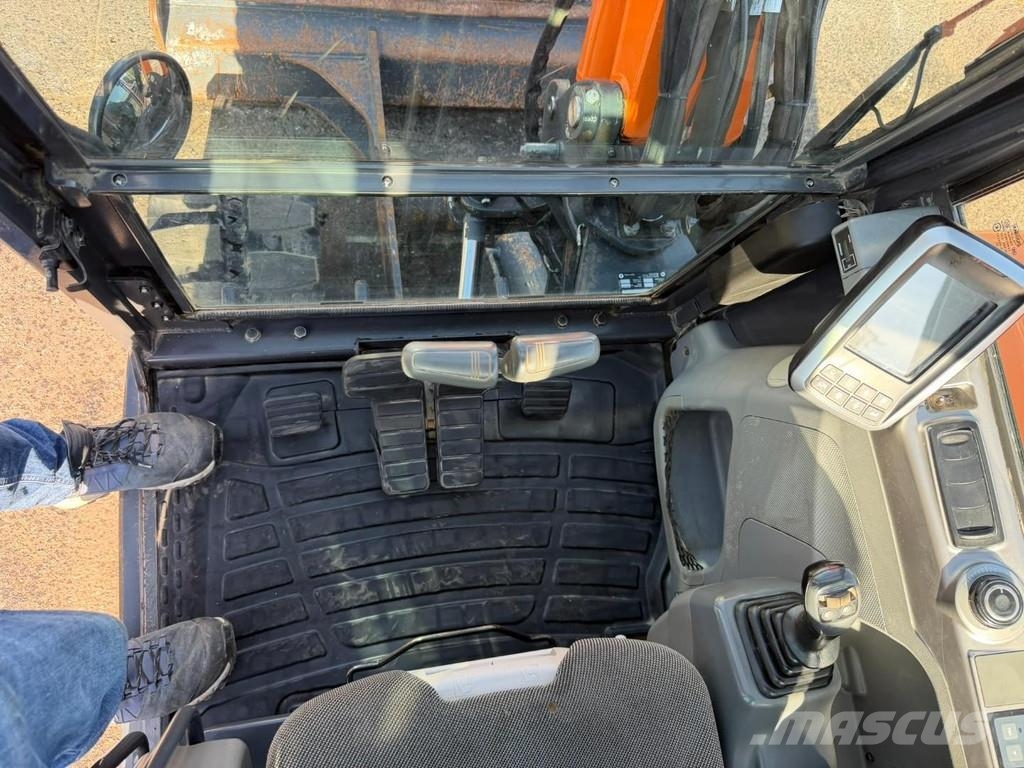 Doosan DX 62 R-3 6.2T - *FULL HYDR - *CENTRAL GREASING* - Minigraafmachines < 7t