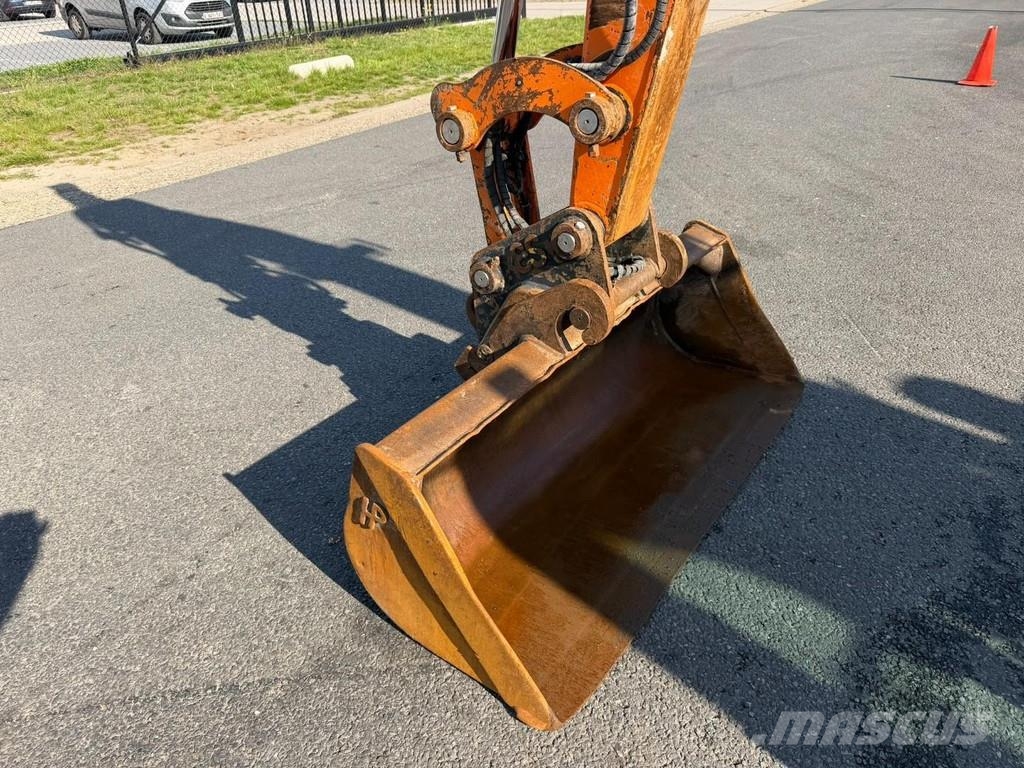 Doosan DX 62 R-3 6.2T - *FULL HYDR - *CENTRAL GREASING* - Minigraafmachines < 7t