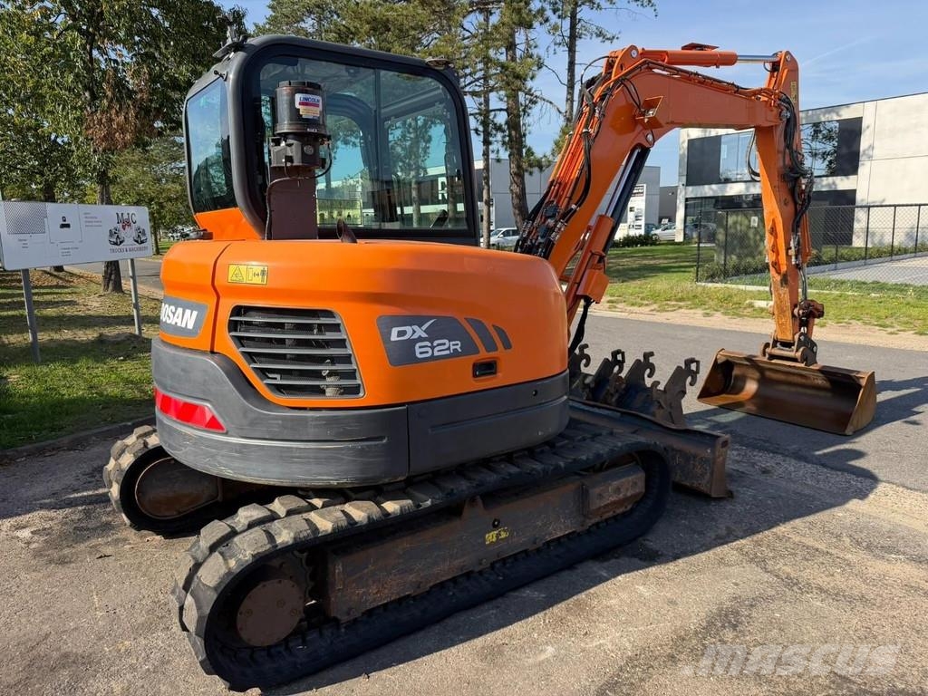 Doosan DX 62 R-3 6.2T - *FULL HYDR - *CENTRAL GREASING* - Minigraafmachines < 7t