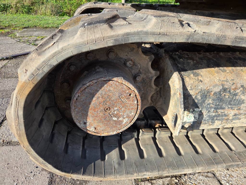 Komatsu PC 55 MR-3 ミニ油圧ショベル 7t以下(ミニユンボ・ミニディガー)