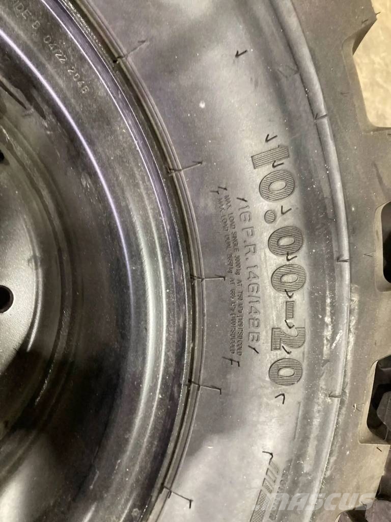 Apollo 1000 x 20 Set / 10.00 x 20: 4x2 Tyres Pneumatici, ruote e cerchioni